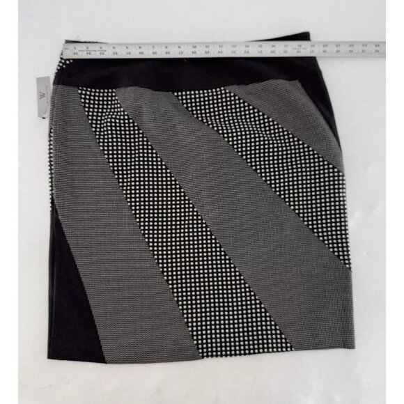 NWT Plus Size Worthington Black Abstract Polkadot Pencil Skirt Size 18 Career - Picture 9 of 14